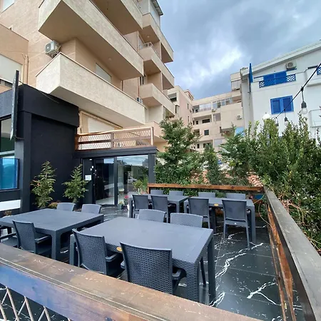 Enles Hostel