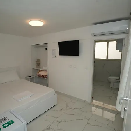 Enles Vandrerhjem Durrës