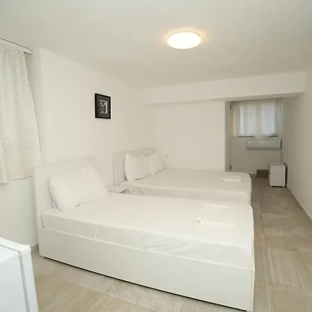 Enles Hostel