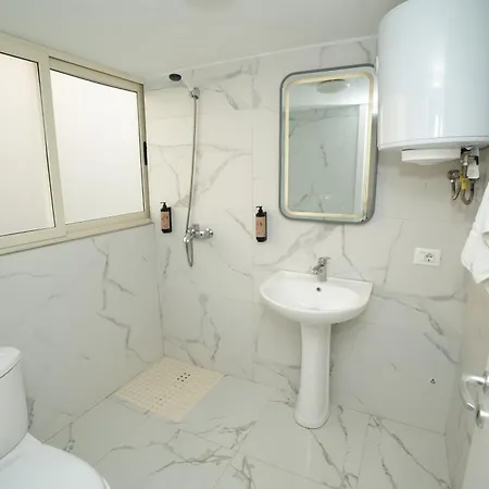 Enles Hostel