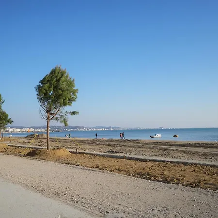 Enles Vandrerhjem Durrës